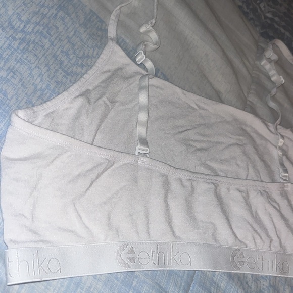 Ethika. XL White Pullover Bra/Bralette - Picture 10 of 12